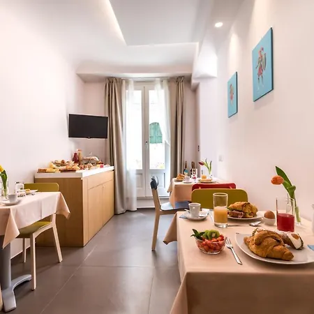 Aura - Iblea 3*